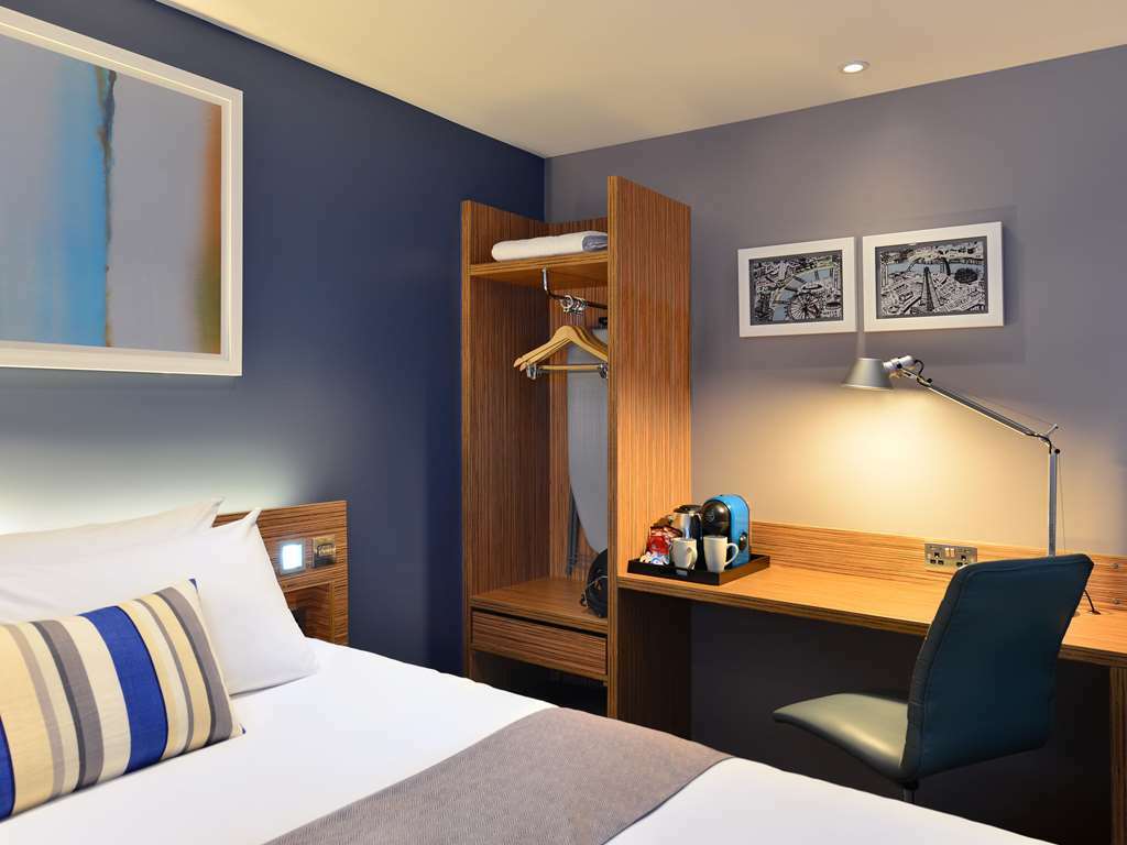 Travelodge London Balham Δωμάτιο φωτογραφία